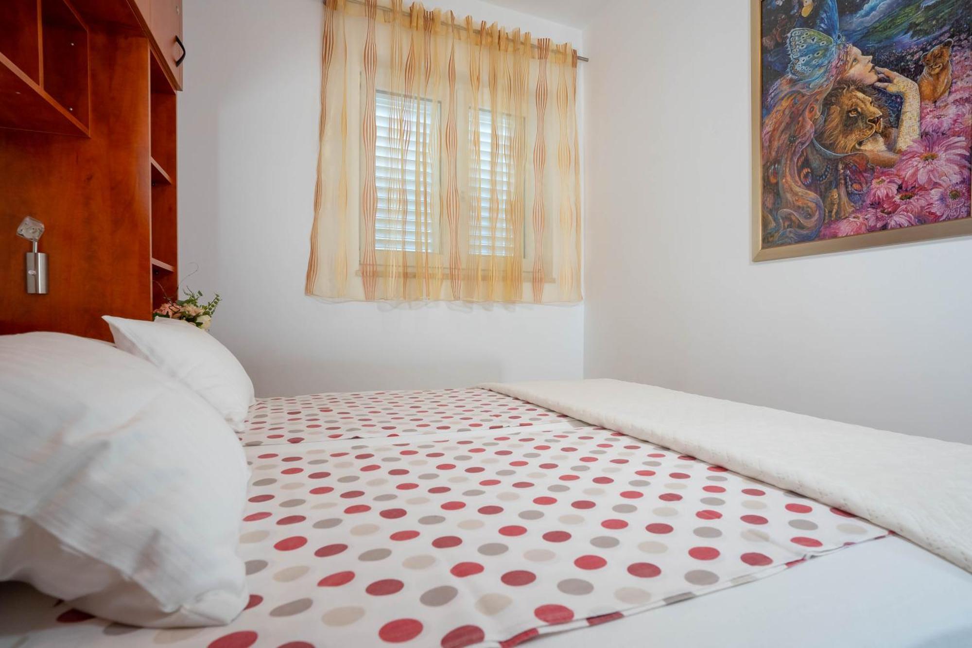 Apartments Angela Makarska Eksteriør bilde